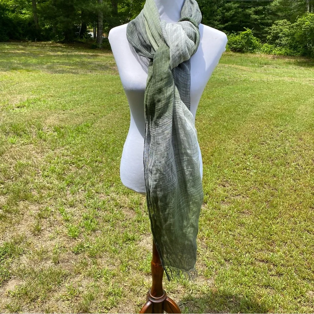 COLOMBO SCARF GREEN WHITE BLACK OMBRÉ LINEN WRAP LARGE RECTANGLE FRINGE ITALY